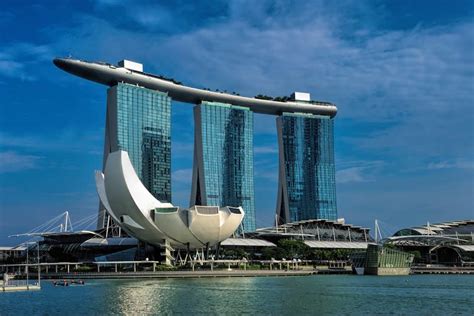 singapore hotels near navy ships